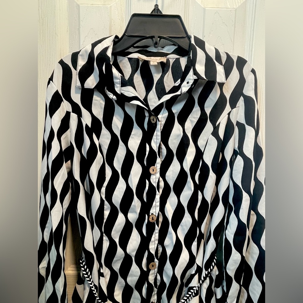 Black & White Pattern Dress - Picture 5 of 12